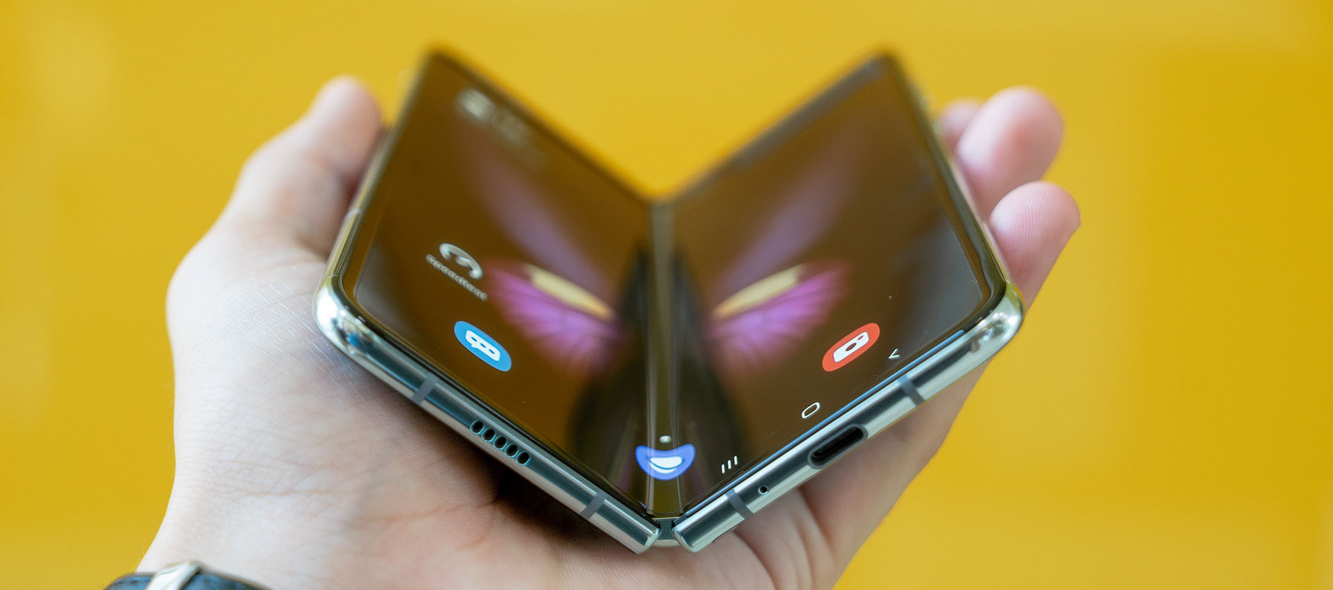 Foldable Smartphones in Pakistan - Getting Ahead in Technology by Introducing Latest Smartphones in 2020