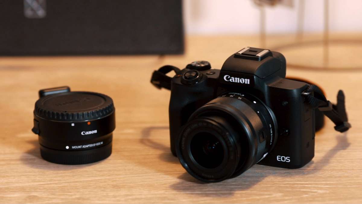 Canon EOS M50 in Pakisan