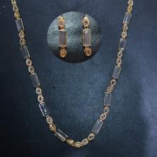 Attractive Stones Necklace
