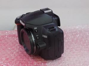 Nikon D3000 DSLRcamera used body new condition 10 of 09 Body with Nikon Bag With out lens & With out Box