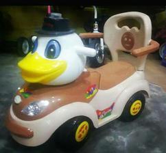 Mr. Duckling Baby Push Car
