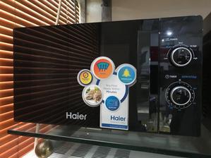 Haier Elegant Microwave Oven 20 Ltr -  HMN-MM720 BLACK - 2 Year Brand Warranty