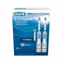 Oral-B ProAdvantage Deep Clean Battery Toothbrush With 1 Brush Head