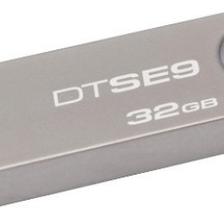 32GB Kingston Digital DataTraveler 32GB USB 2.0